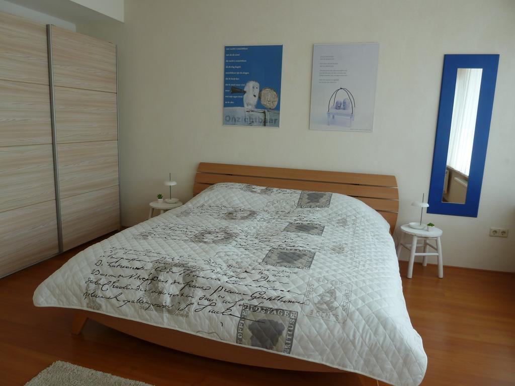 Appartement Zicht op de Vuurtoren Noordwijk Kamer foto